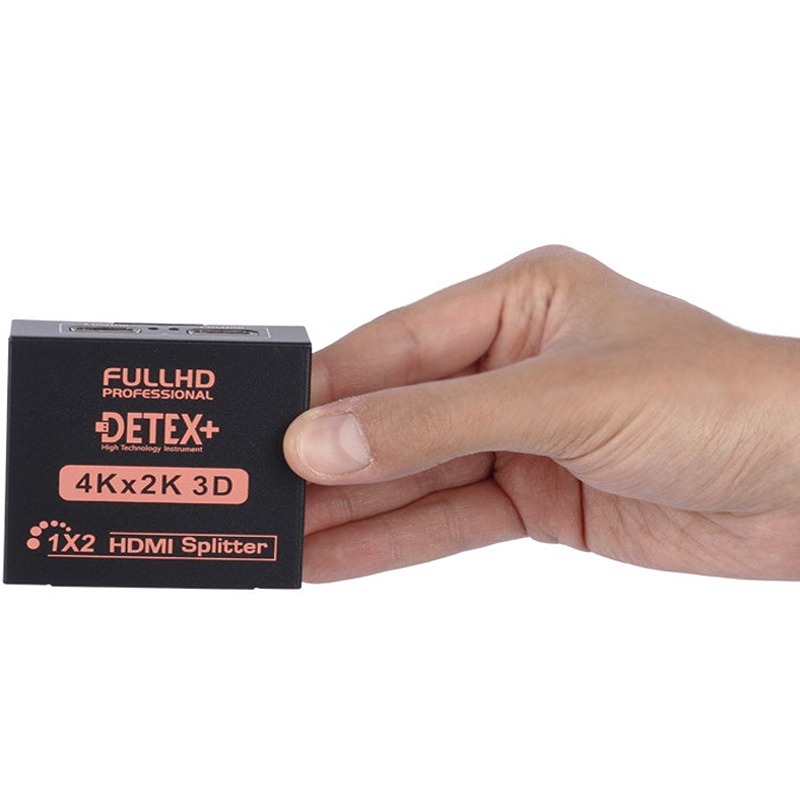 HD SPLITTER1X2-4